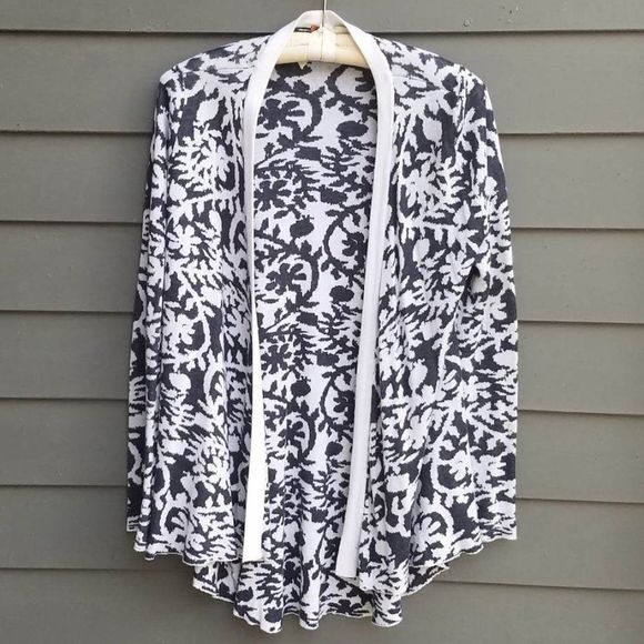Belldini Gray blue / White Floral Open Front Cardigan Size Medium - Picture 1 of 9